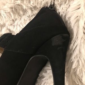 Size 5 pump heals